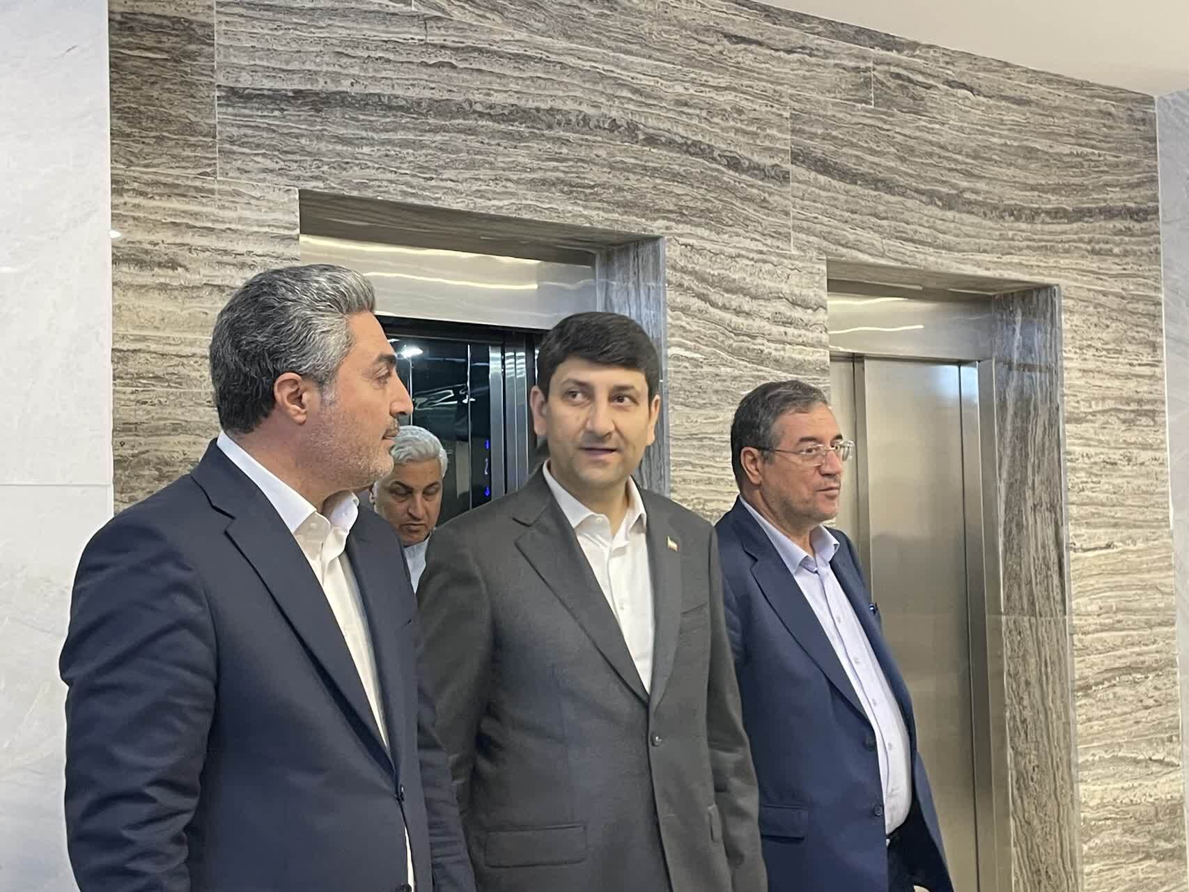 پیام آذری