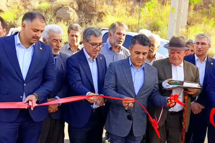 راه‌اندازی پل و تأسیسات آب شرب در قشلاق داشبلاغ گروس شهرستان اهر