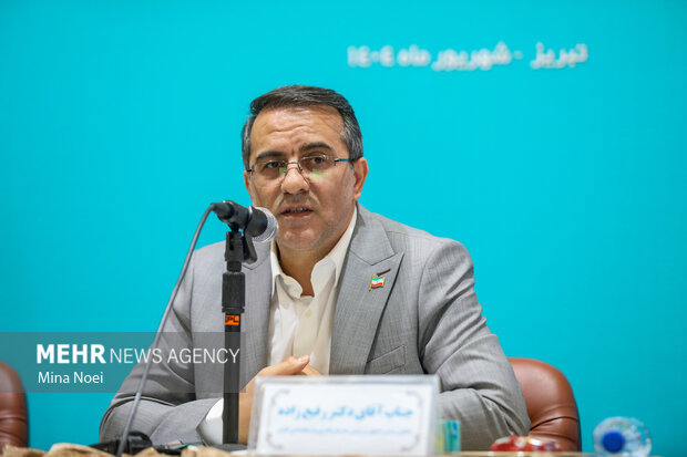تاکید رئیس سازمان استخدامی کشور بر جذب نیروهای جوان و متخصص