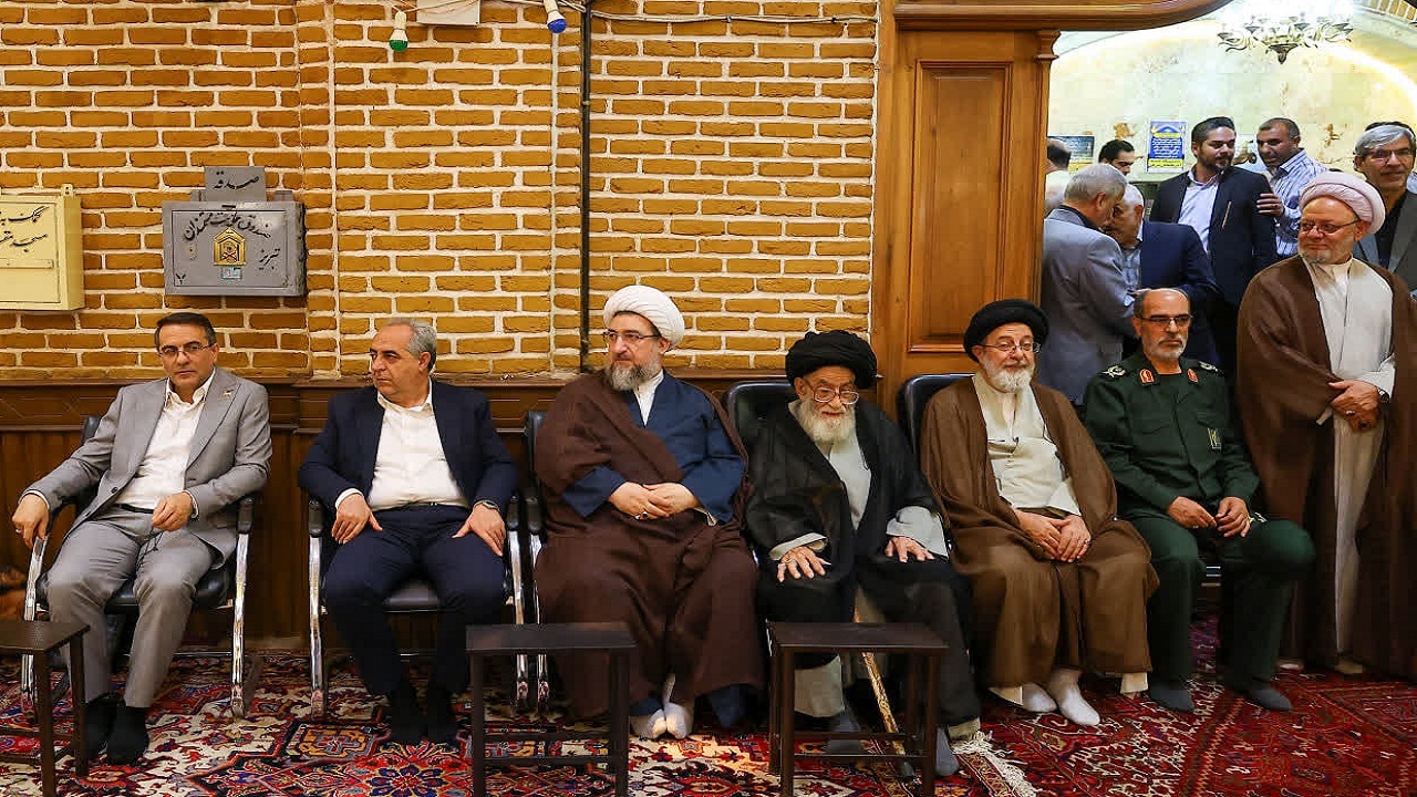 پیام آذری