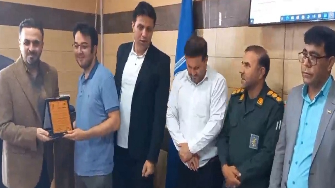 پیام آذری