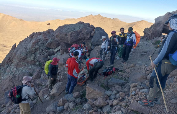 پیام آذری