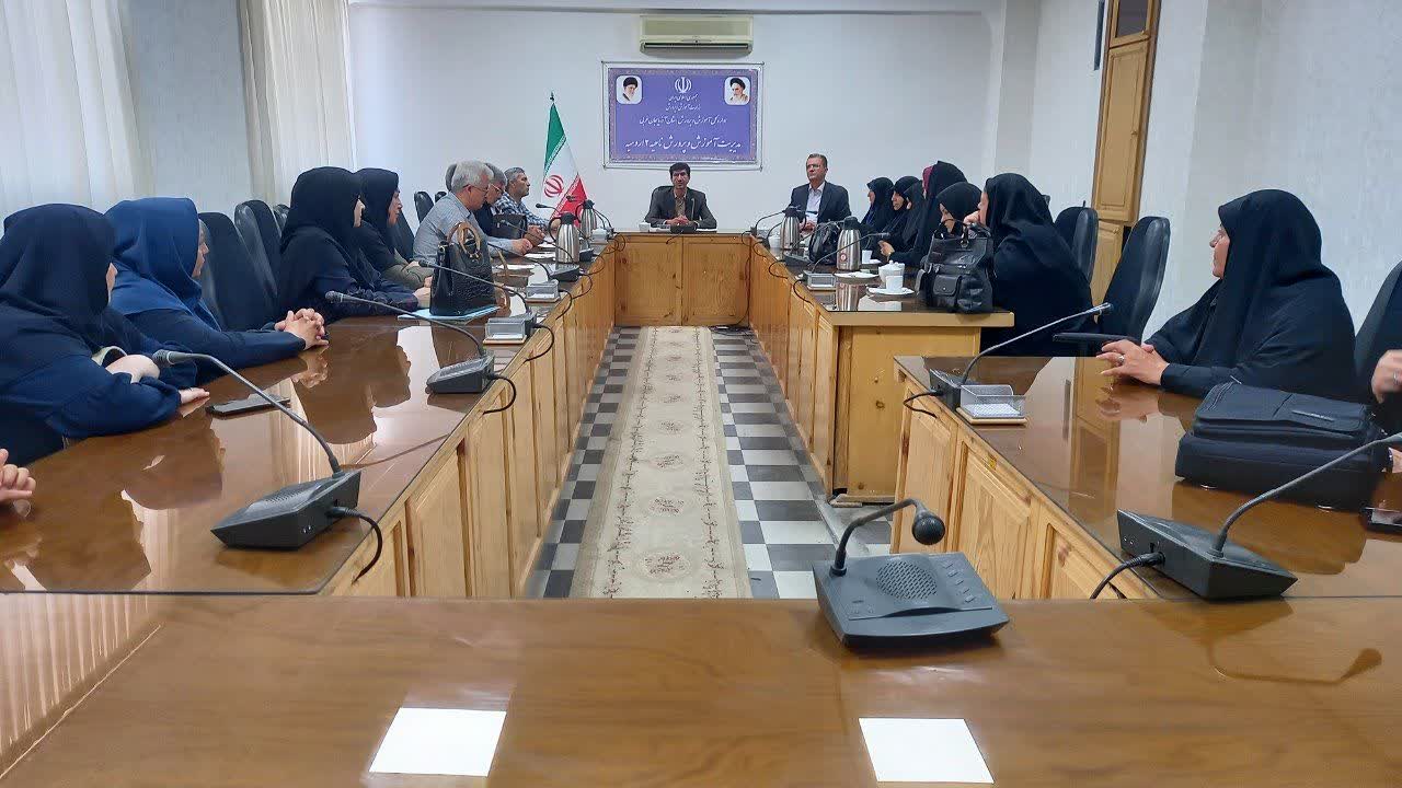 پیام آذری