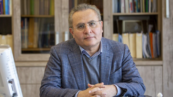 پیام آذری