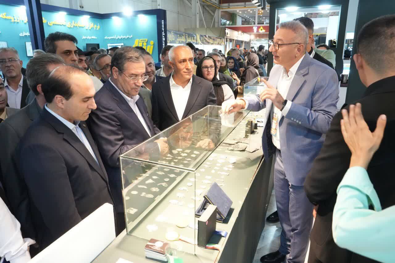 پیام آذری