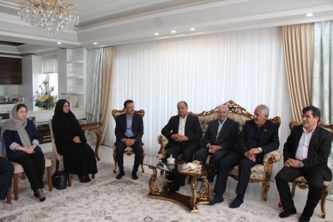 پیام آذری