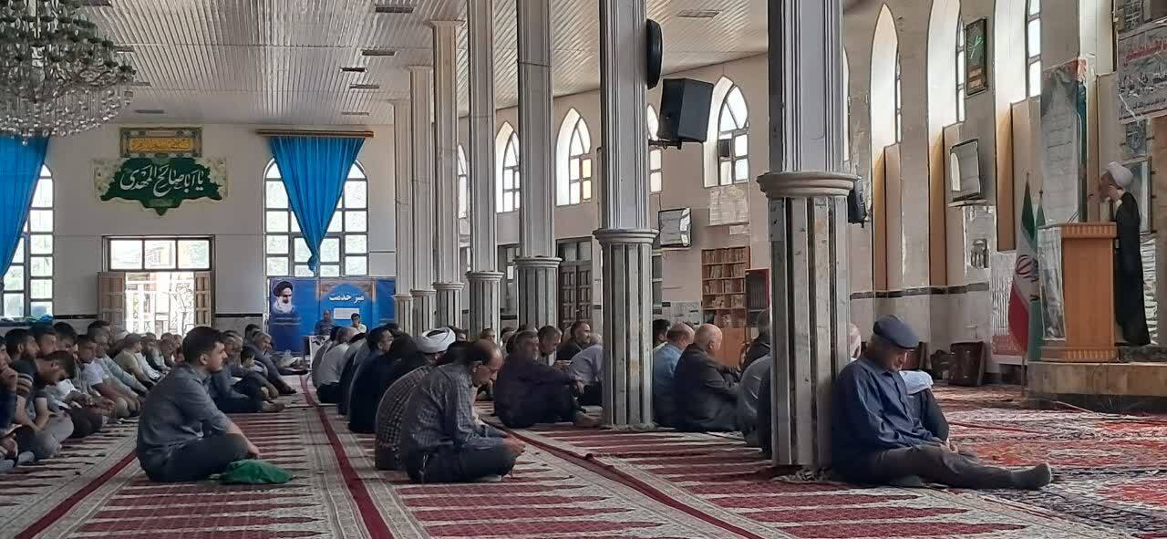 پیام آذری
