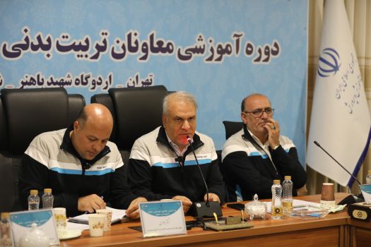 آمادگی صندوق ذخیره فرهنگیان برای توزیع اقلام باکیفیت در جهت تجهیز کامل مدارس