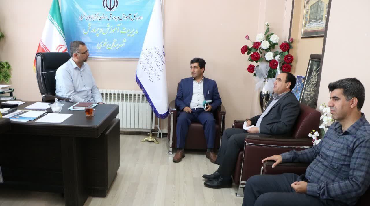 پیام آذری