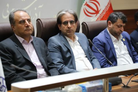 پیام آذری