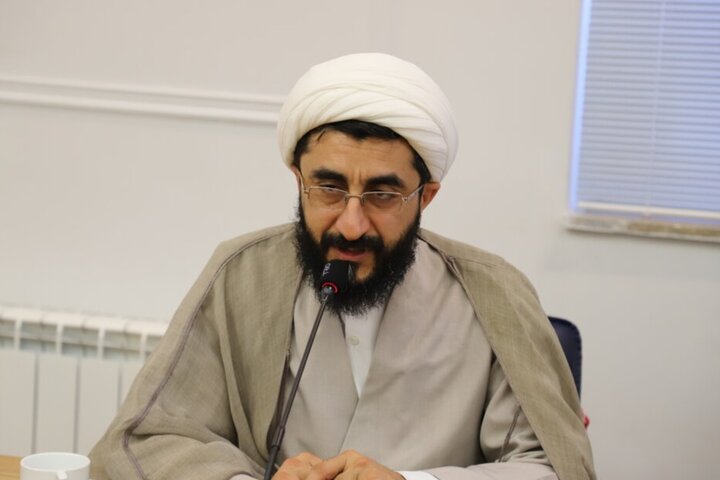 تقویت و تعمیق حوزه انقلابی یک ضرورت است