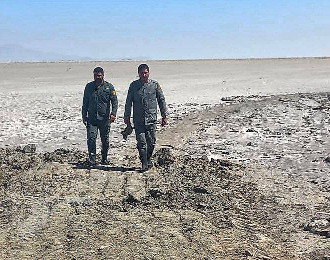 گشت و پایش سواحل شمالی پارک ملی دریاچه ارومیه توسط یگان نامحسوس