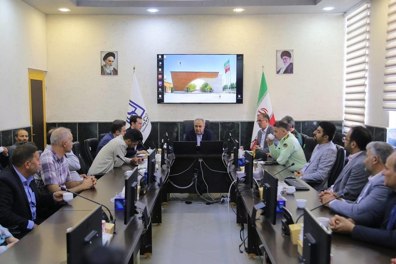 پیام آذری
