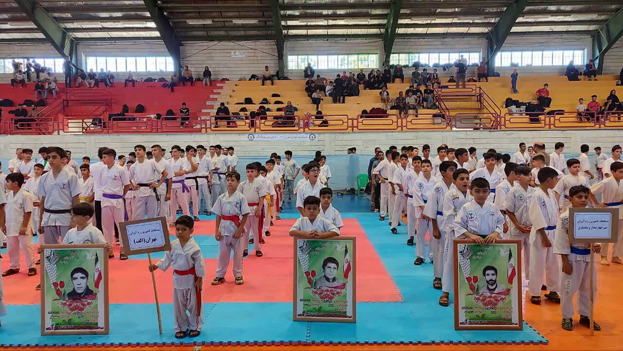 پیام آذری