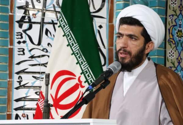 پیام آذری