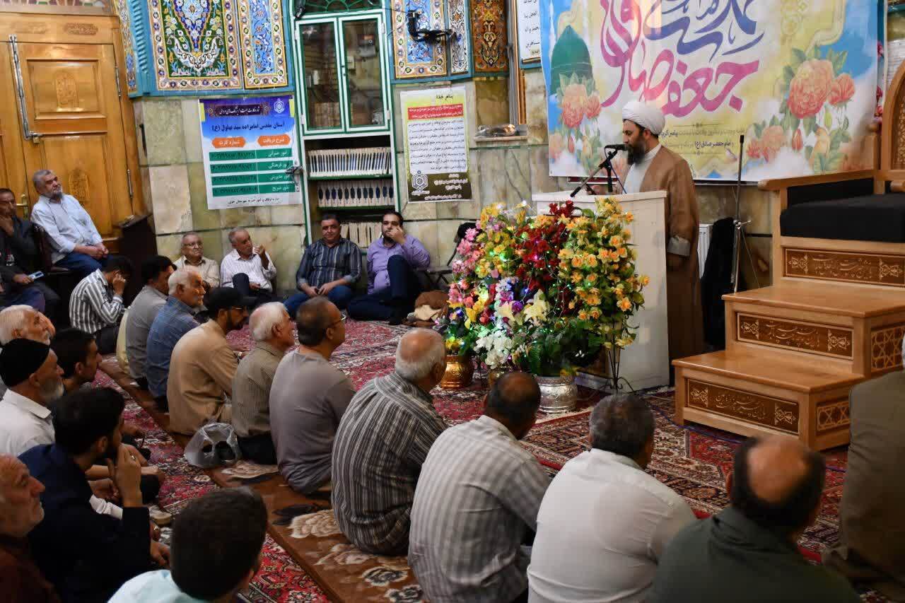 پیام آذری