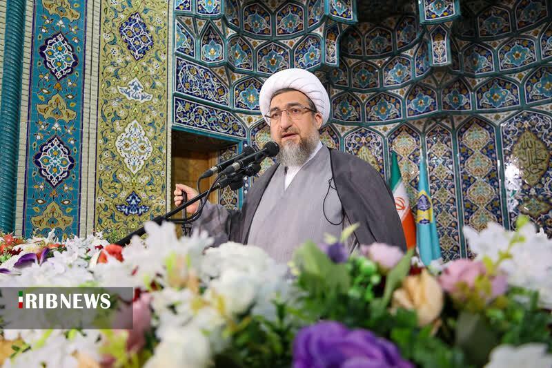 امام جمعه تبریز: ایران دست روی ماشه، آماده است