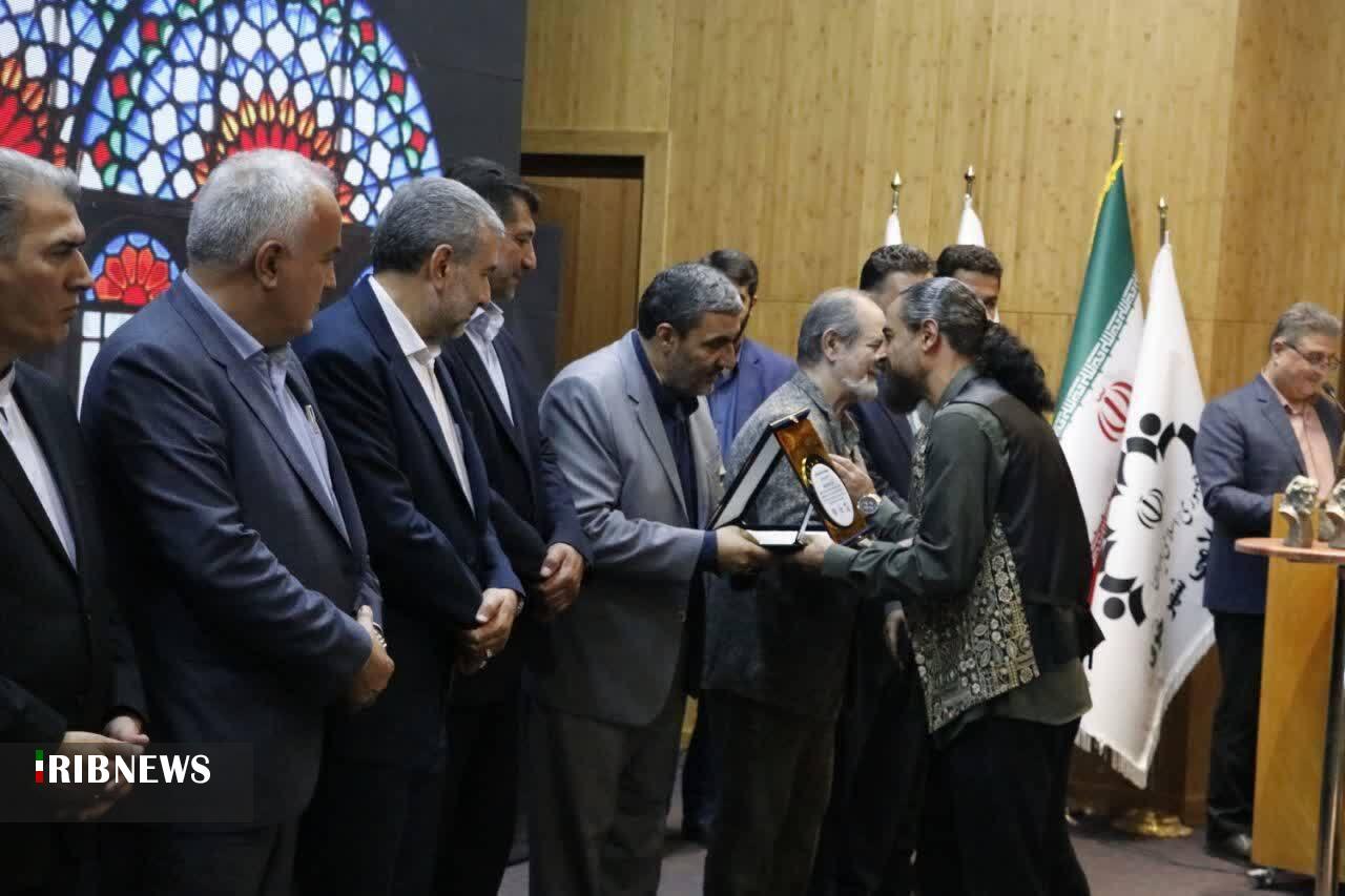 پیام آذری
