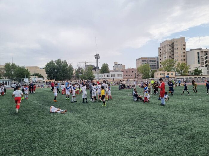 پیام آذری