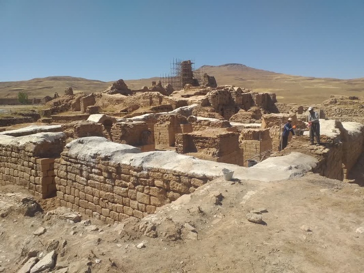 پیام آذری