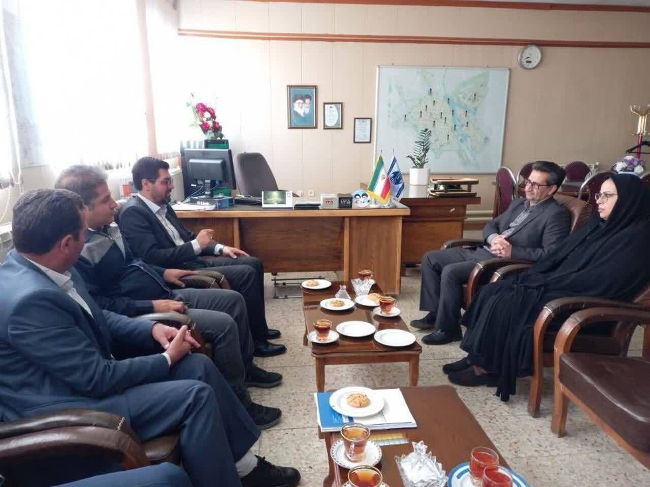 پیام آذری