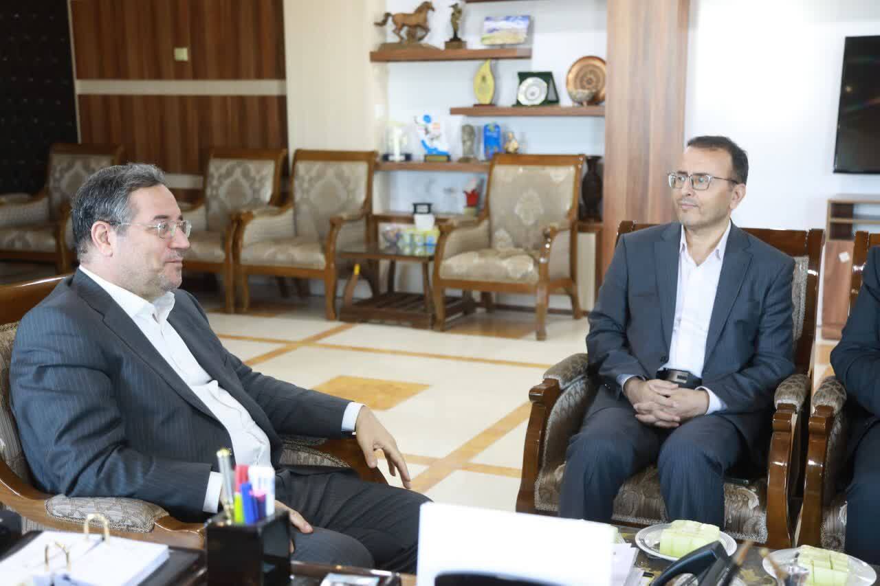 پیام آذری