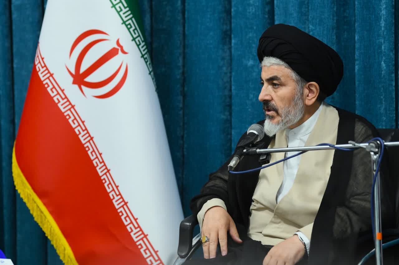 پیام آذری