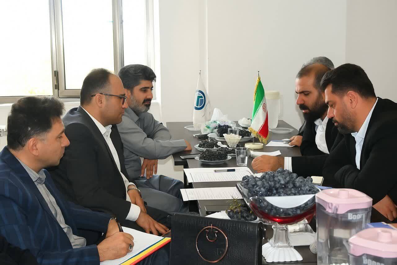 پیام آذری