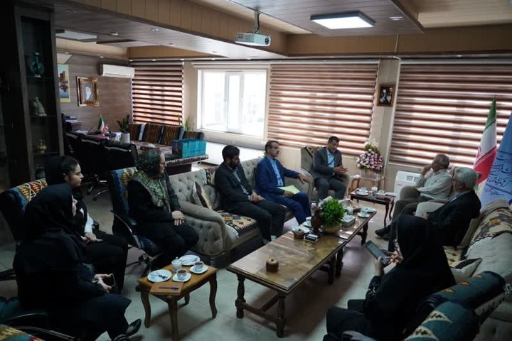 پیام آذری
