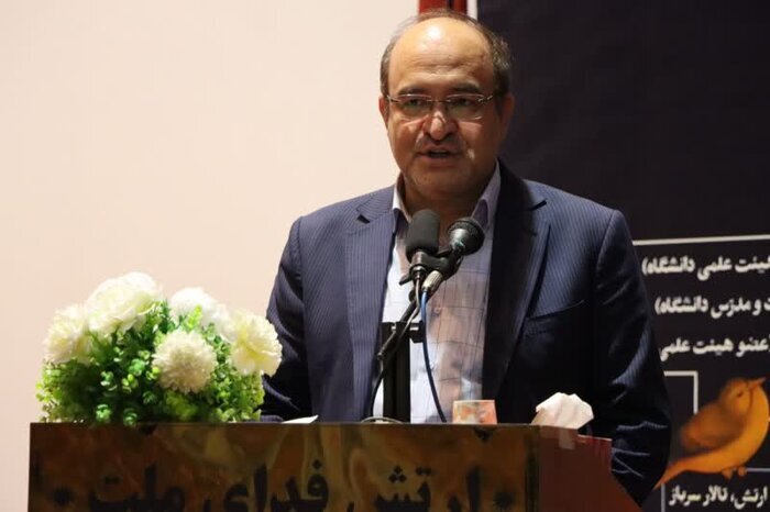 بزرگداشت شهریار در مراغه باتأکید بر لزوم تقدیر از مشاهیر در دوران حیات