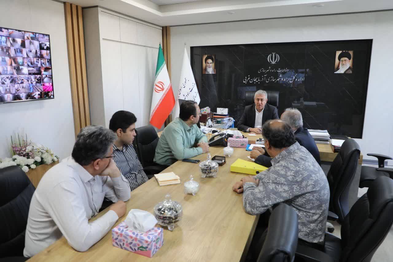پیام آذری