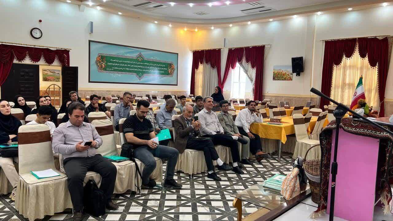 کارگاه توانمندسازی تشکل‌های محیط زیستی در میاندوآب