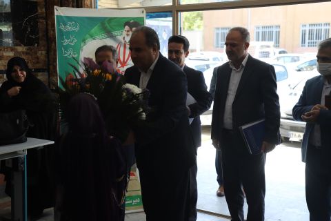پیام آذری