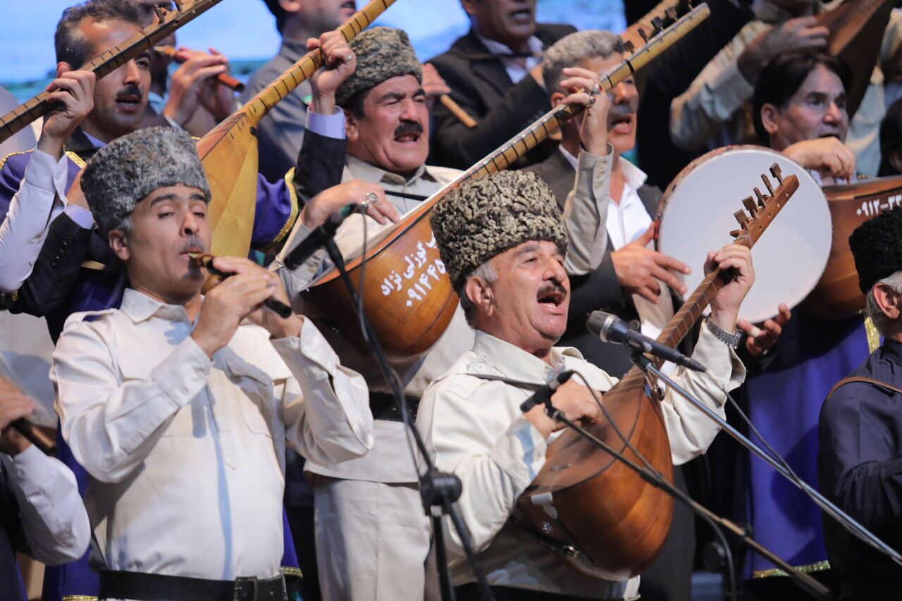پیام آذری