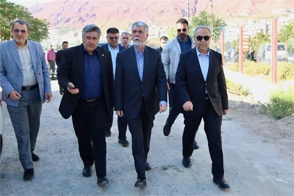 بازدید وزیر فرهنگ و ارشاد اسلامی از پروژه تالار مرکزی تبریز