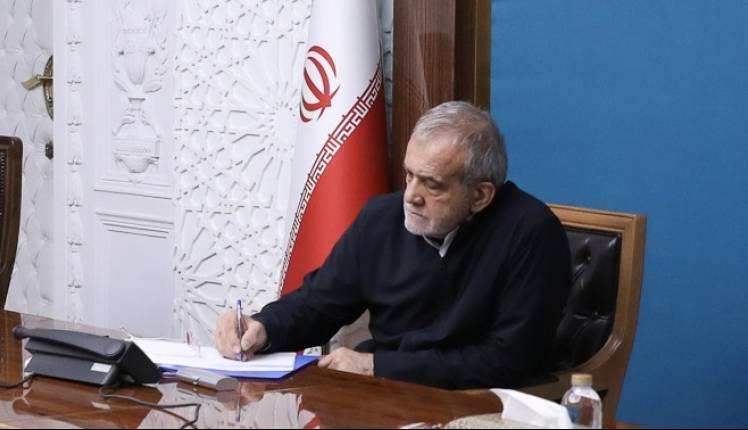 پزشکیان: شهریار پرچم فرهنگ ایرانی را به اهتزاز درمی‌آورد
