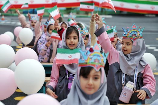 جشن شکوفه‌ها با حضور بیش از ۵۵ هزار، کلاس اولی در مدارس سراسر استان آذربایجان شرقی برگزار شد