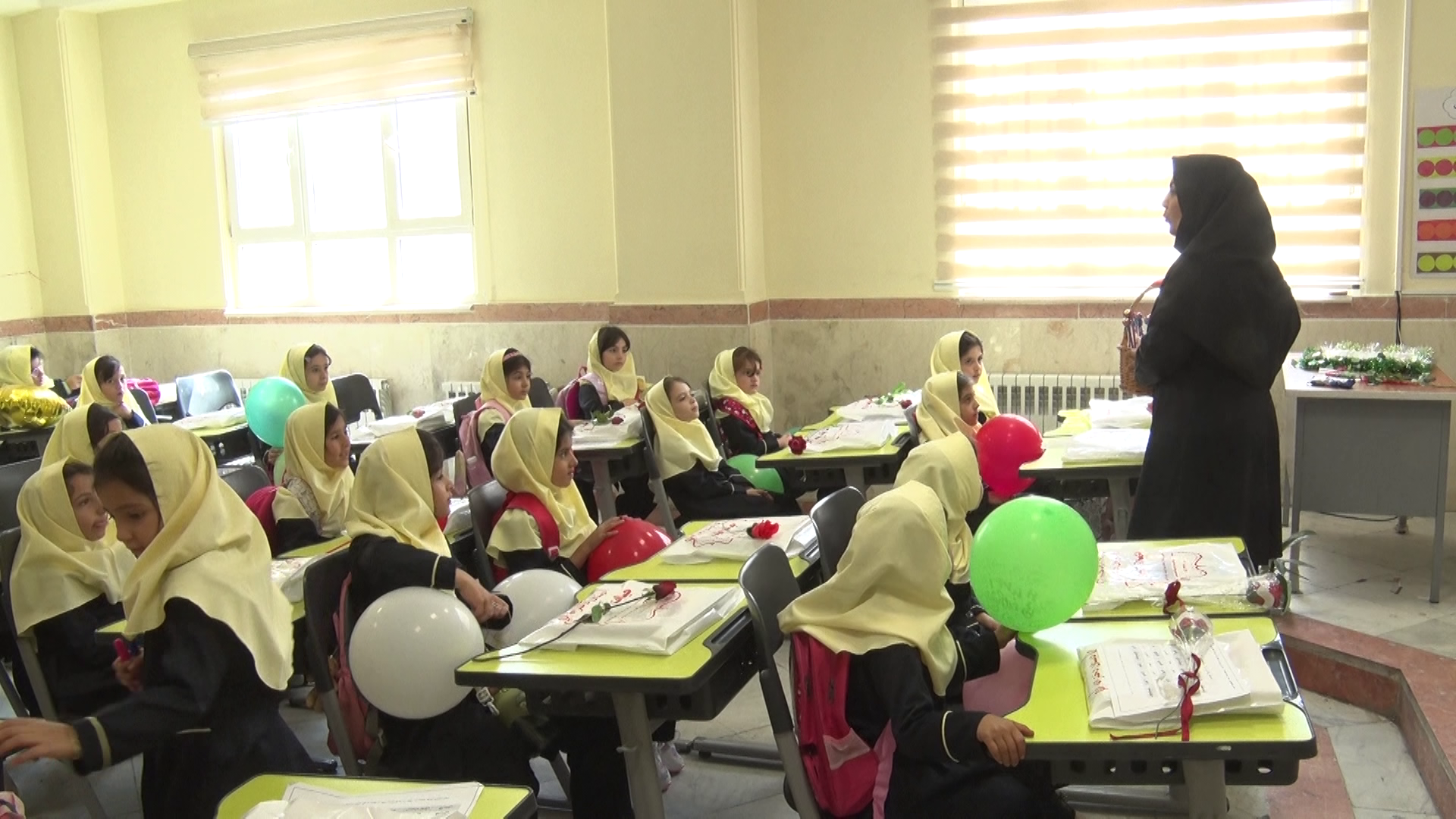 پیام آذری