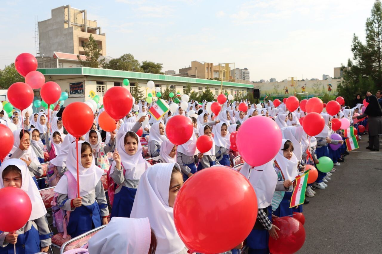 پیام آذری