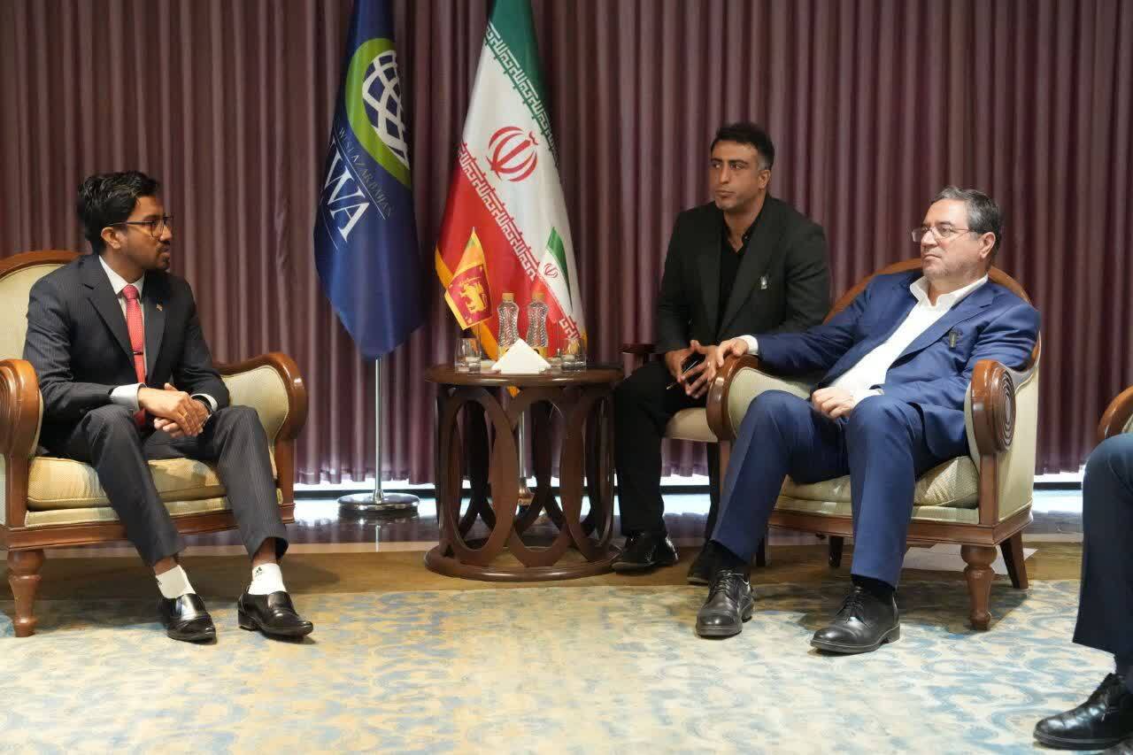 پیام آذری