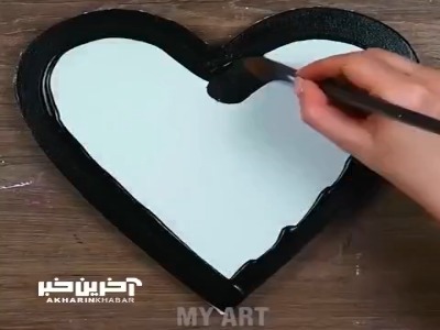 نقاشی عشق در امتداد مهتاب