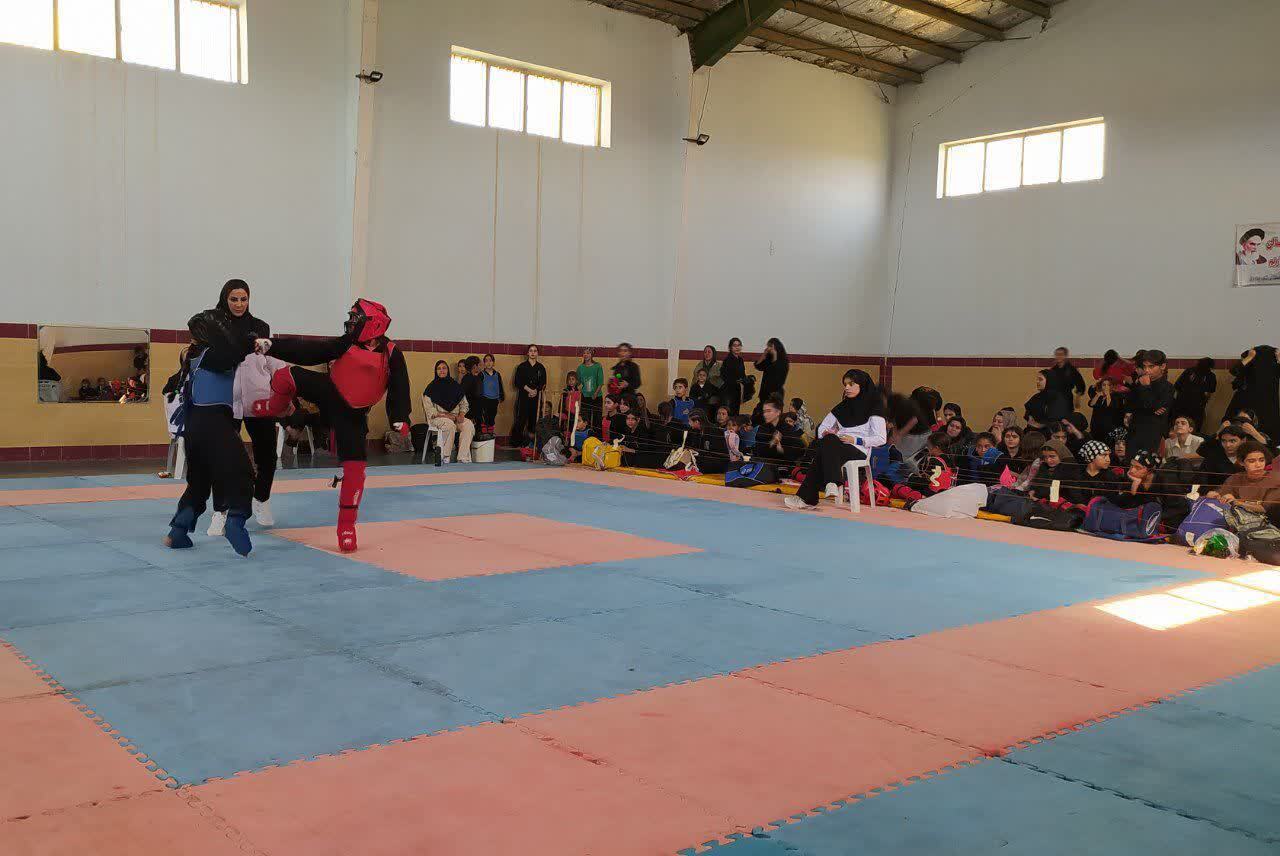 پیام آذری
