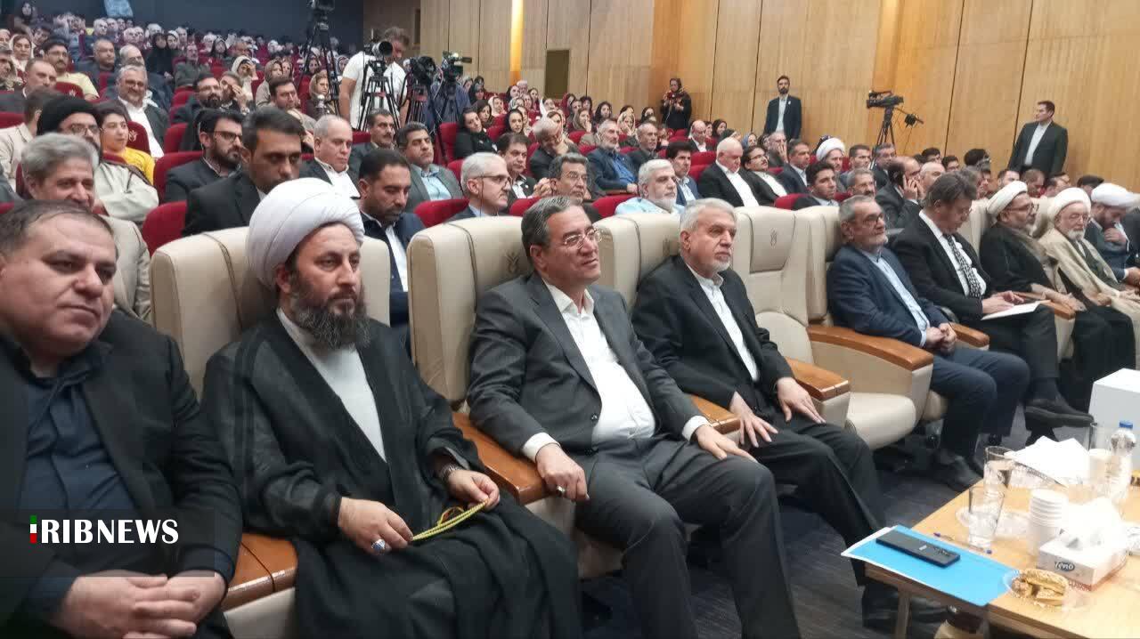 پیام آذری