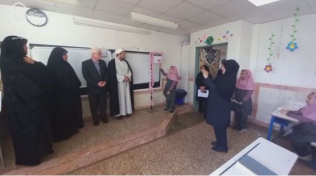 افتتاحیه طرح ملی حفظ جزء سی ام قرآن کریم در مدارس آموزش و پرورش ناحیه ۲ اردبیل