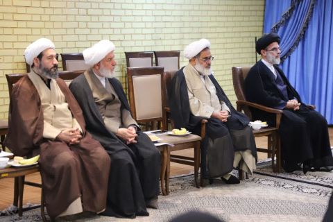 پیام آذری