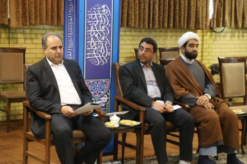 پیام آذری