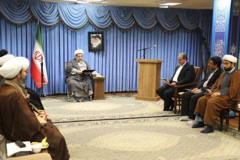 پیام آذری