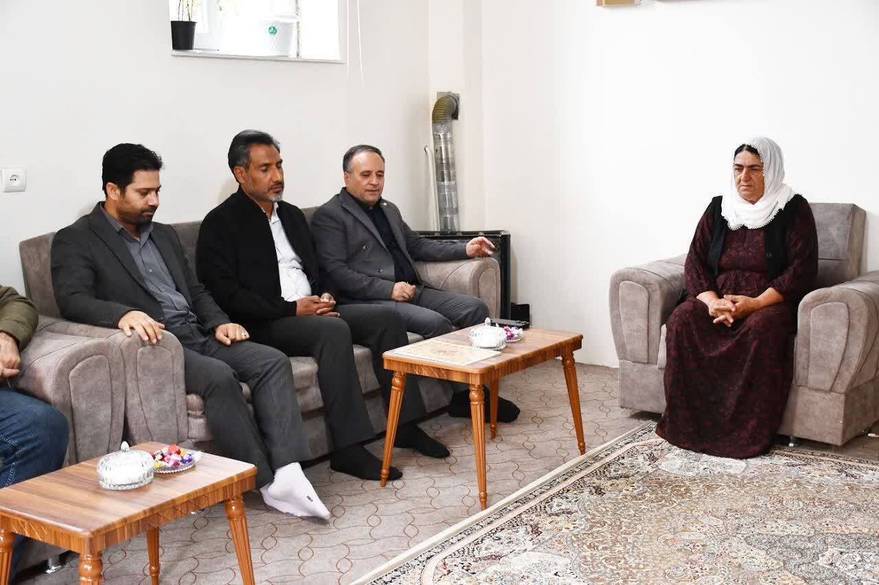 پیام آذری