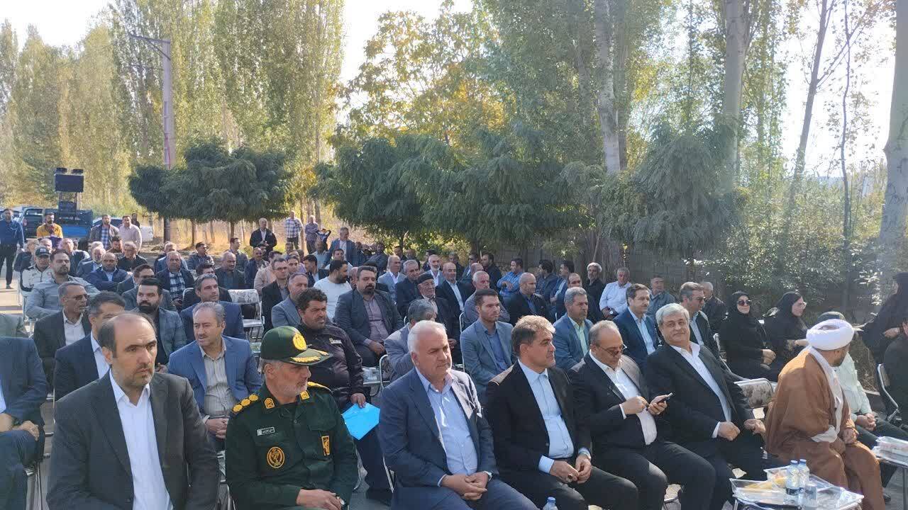 پیام آذری