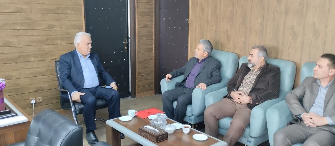 پیام آذری